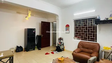 Chính chủ bán gấp tập thể Lý Văn Phức tầng 2, đẹp thoáng, khu hiếm bán, có thể làm 3 ngủ đẹp