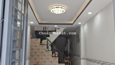 Nhà 2 tầng 2pn , Trường Thọ 300m ra Ga Metro, 3x10m nở hậu - Hoàn công đủ - Nhỉnh 3ty