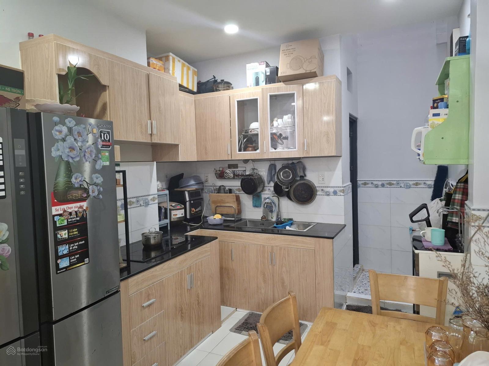 Nhà 2 tầng 2pn , Trường Thọ 300m ra Ga Metro, 3x10m nở hậu - Hoàn công đủ - Nhỉnh 3ty