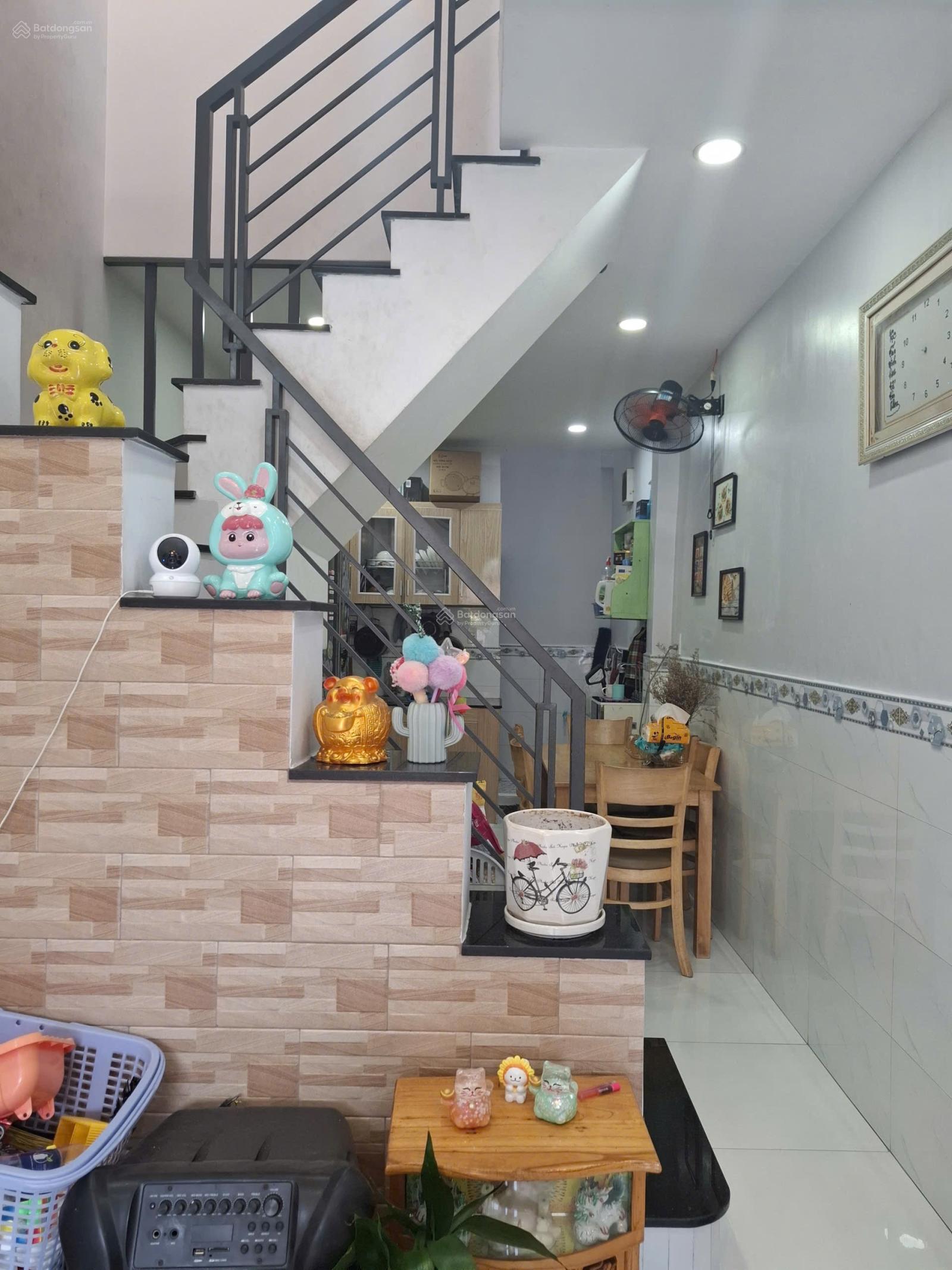 Nhà 2 tầng 2pn , Trường Thọ 300m ra Ga Metro, 3x10m nở hậu - Hoàn công đủ - Nhỉnh 3ty