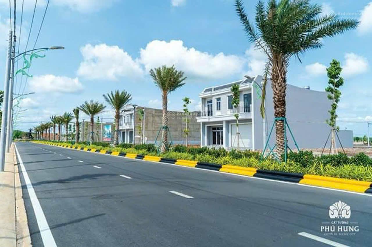 Bán gấp lô 2 mặt tiền giá chỉ 1tỷ350tr diện tích 132m2 tại TT.QL14, thành phố Đồng Xoài, Bình Phước