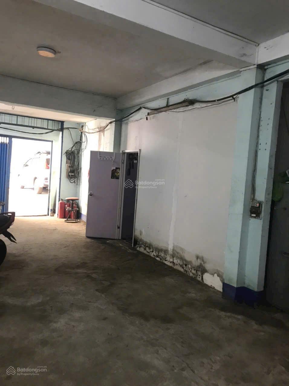 Cần bán nhà kho cũ 2 mặt tiền Nguyễn Quý Yêm, Phường An Lạc, Bình Tân - đang cho thuê 12 triệu