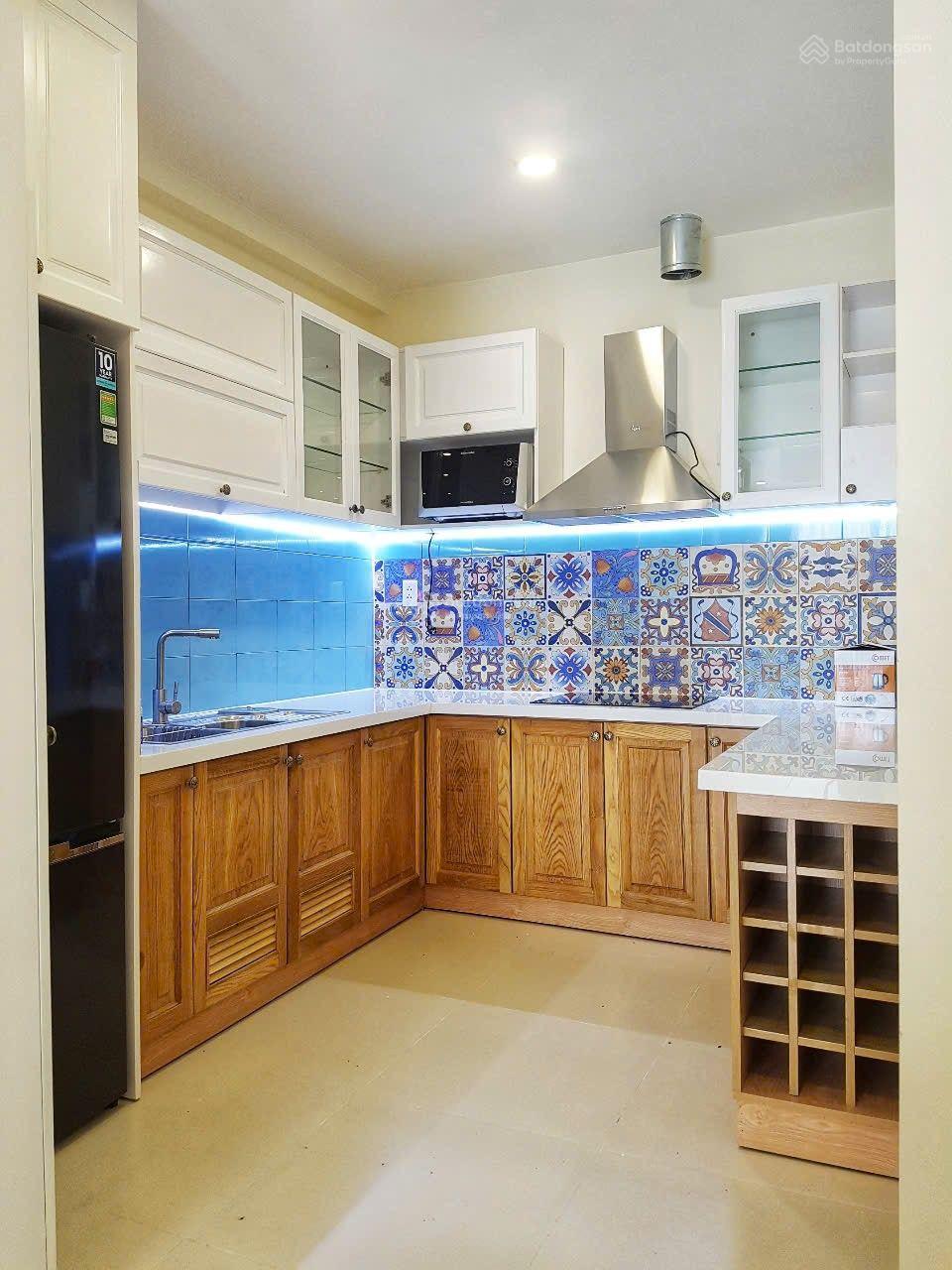 Cho thuê căn góc 3pn2wc full nội thất CC tại M-One Nam Sài Gòn, 15 triệu VND, 88m2, giá siêu hời.