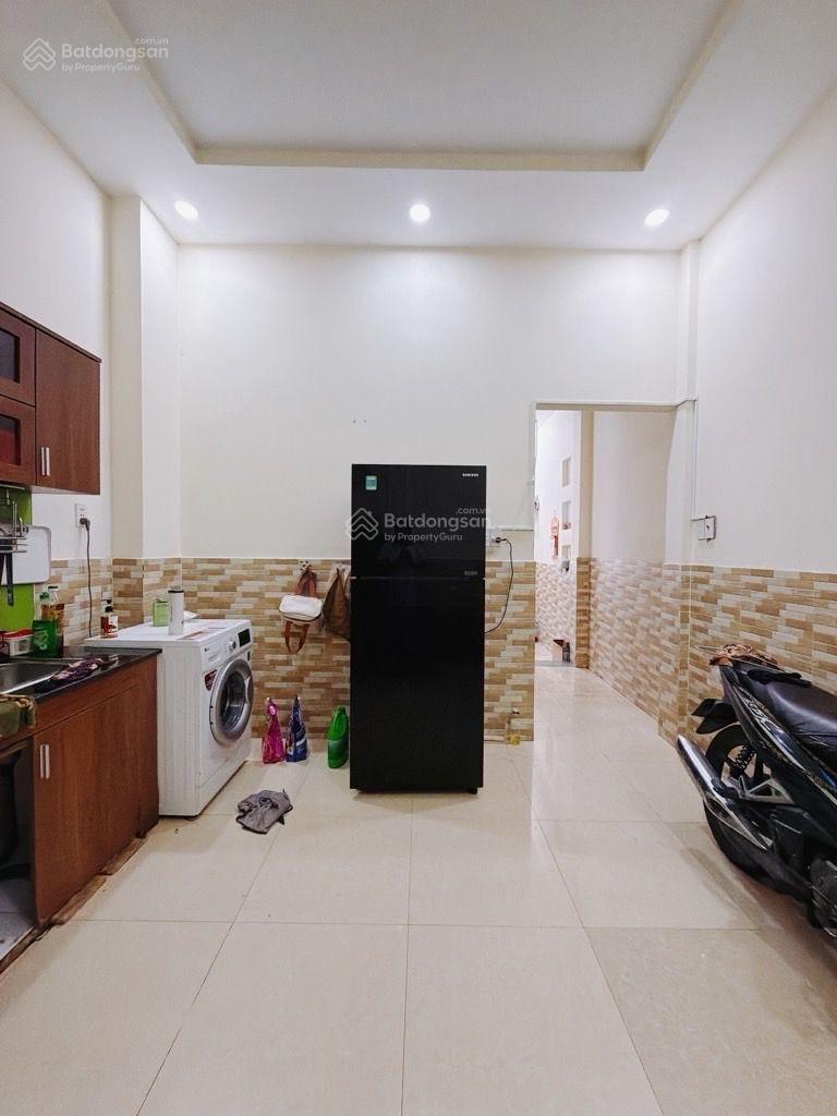 Bán nhanh nhà 45.2m2, chỉ 5 đồng 8, ngang 4, Đ.Đoàn văn bơ ra Tôn Đản, Nguyễn Tất Thành.