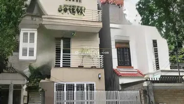 Cho thuê biệt thự KĐT Mễ Trì Hạ, DT 130m2, mặt tiền 8m, 4 tầng, thông sàn, full ĐH, NL, mới 40tr/th