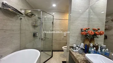 BT16B1 Làng Việt Kiều Châu Âu 158m2 x 4 tầng THANG MÁY, 49.5 TỶ