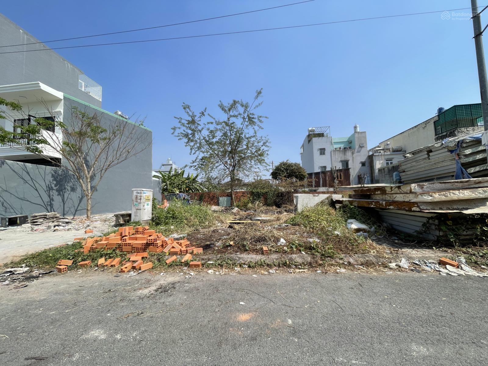 Kẹt tiền cần ra gấp lô đất(SHR) 1 xẹc ngắn Hà Huy Giáp khu phân lô VIP, 64m2 full thổ cư Kẹt tiền cần ra gấp lô đất(SHR) 1 xẹc ngắn Hà Huy Giáp khu phân lô VIP, 64m2 full thổ cư