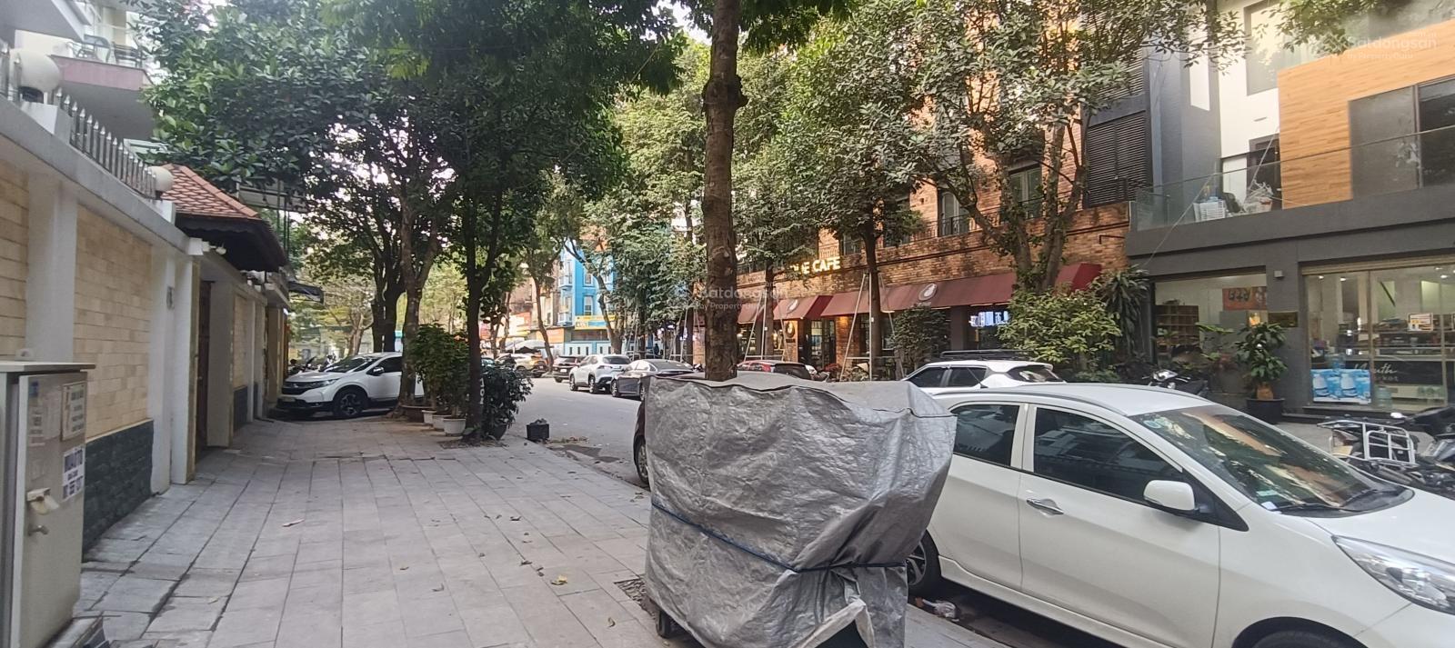 Cho thuê biệt thự KĐT Mễ Trì Hạ, DT 130m2, mặt tiền 8m, 4 tầng, thông sàn, full ĐH, NL, mới 40tr/th