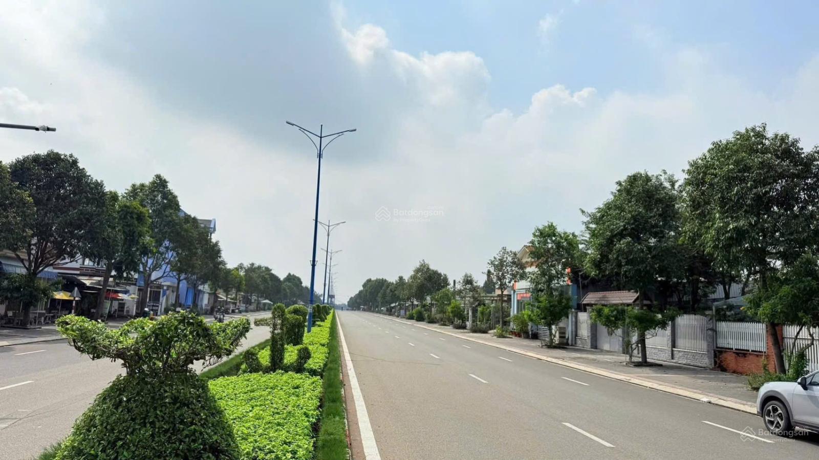 KẸT TIỀN CUỐI NĂM HẠ GIÁ BÁN NHANH LÔ ĐẤT NGAY KHU DÂN CƯ NGANG 10x40 100TC CÁCH BIỂN 3KM GIÁ 4TỶ KẸT TIỀN CUỐI NĂM HẠ GIÁ BÁN NHANH LÔ ĐẤT NGAY KHU DÂN CƯ NGANG 10x40 100TC CÁCH BIỂN 3KM GIÁ 4TỶ