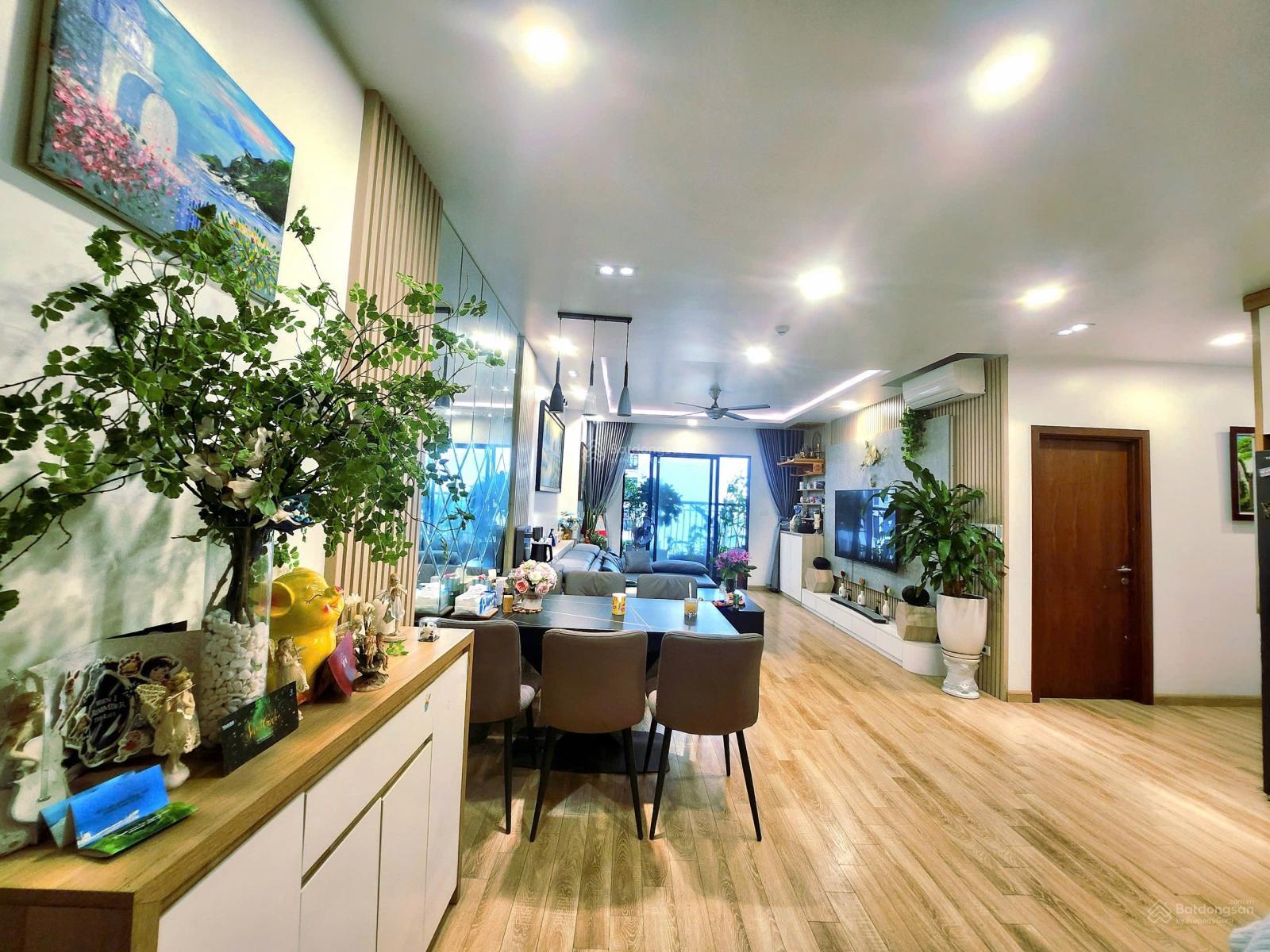 Bán CHCC South Building - Trần Thủ Độ. DT 82m2 2pn 2wc. Căn góc cực thoáng view hồ Yên Sở Bán CHCC South Building - Trần Thủ Độ. DT 82m2 2pn 2wc. Căn góc cực thoáng view hồ Yên Sở