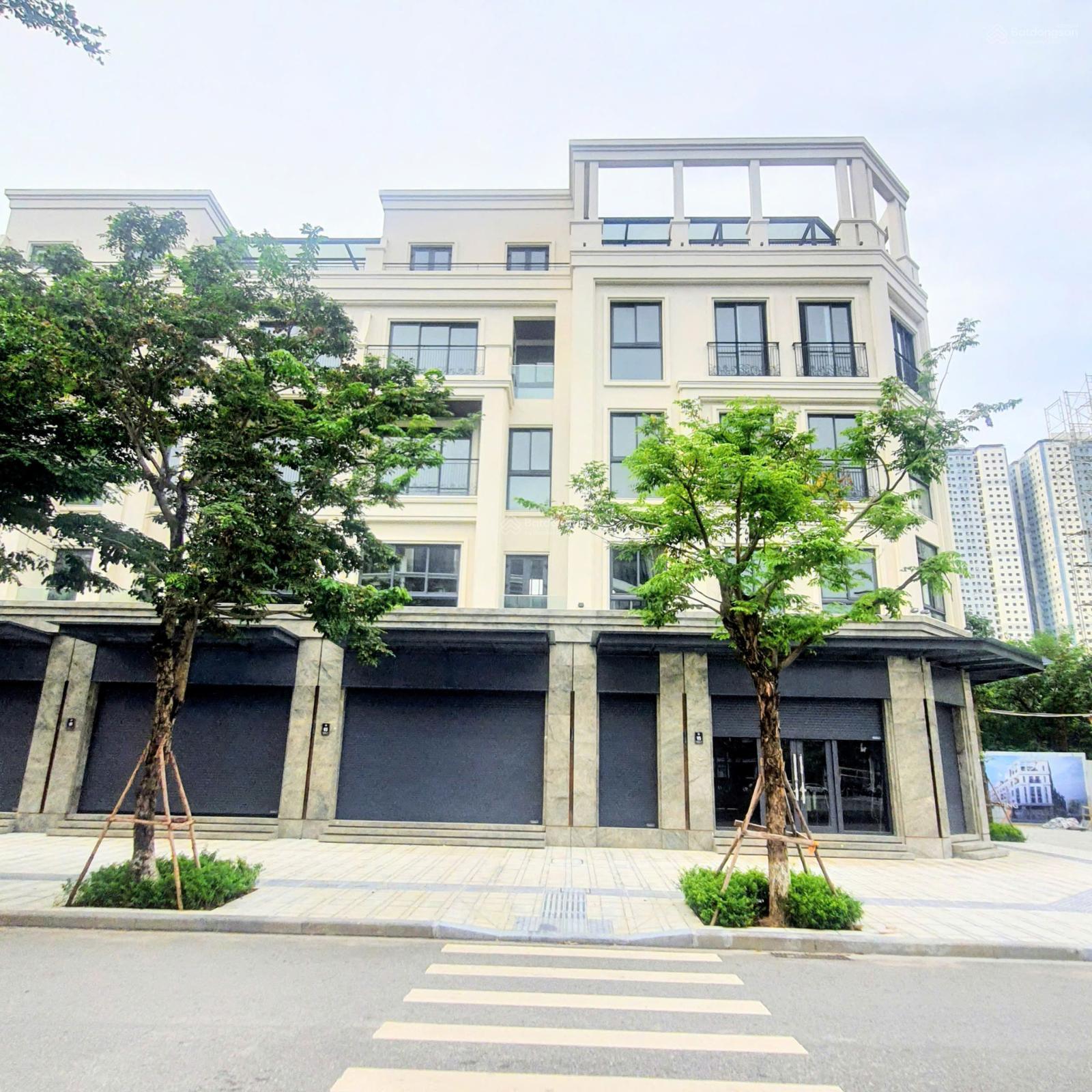 Cần bán gấp căn sát góc, khu The Manor, đường đôi 30m, diện tích 120m2*5 tầng, vị trí trung tâm KĐT