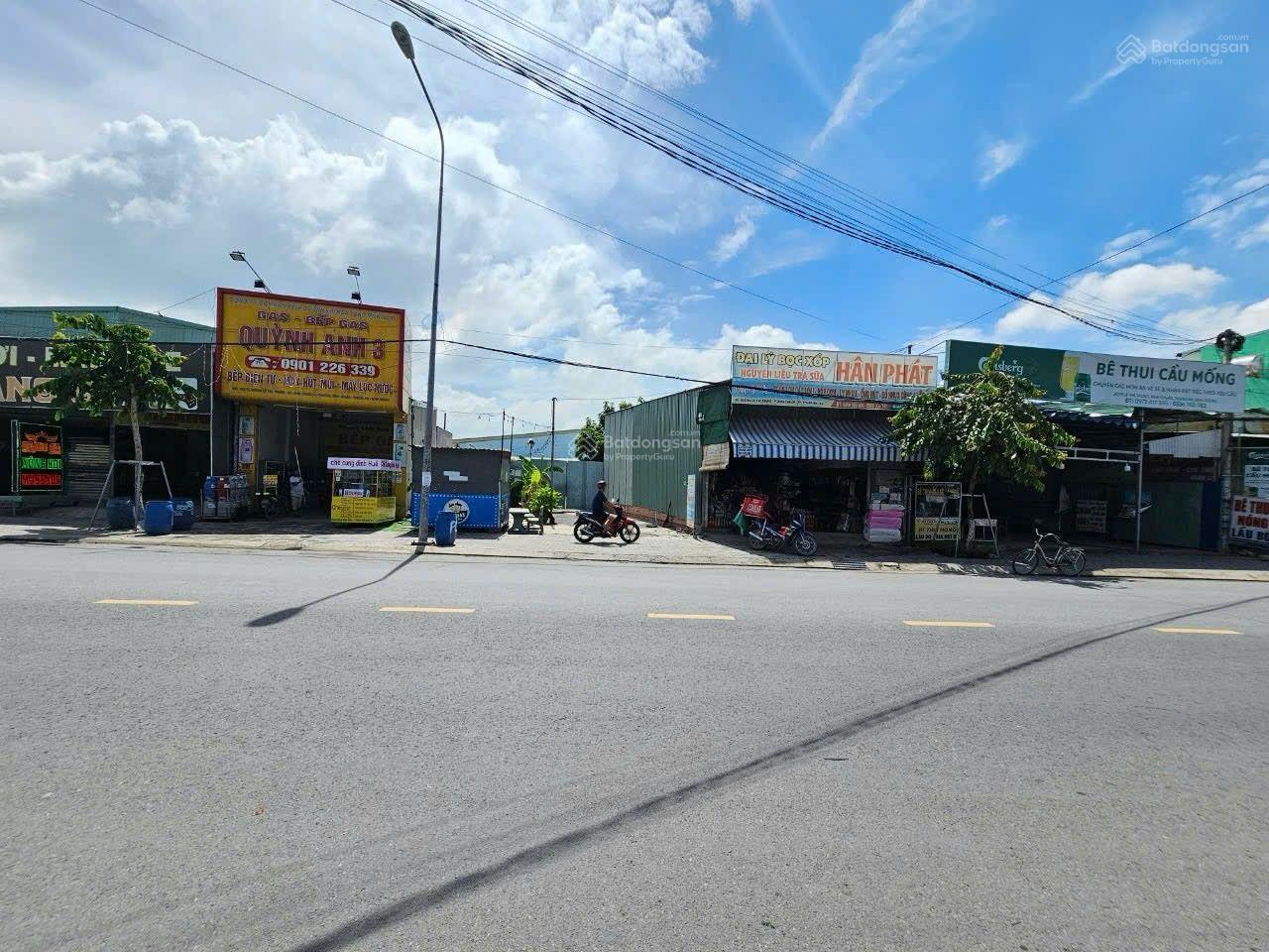 Nhà mặt tiền 298m đường Lê Thị Trung, phường An Phú, Tp. Thuận An.