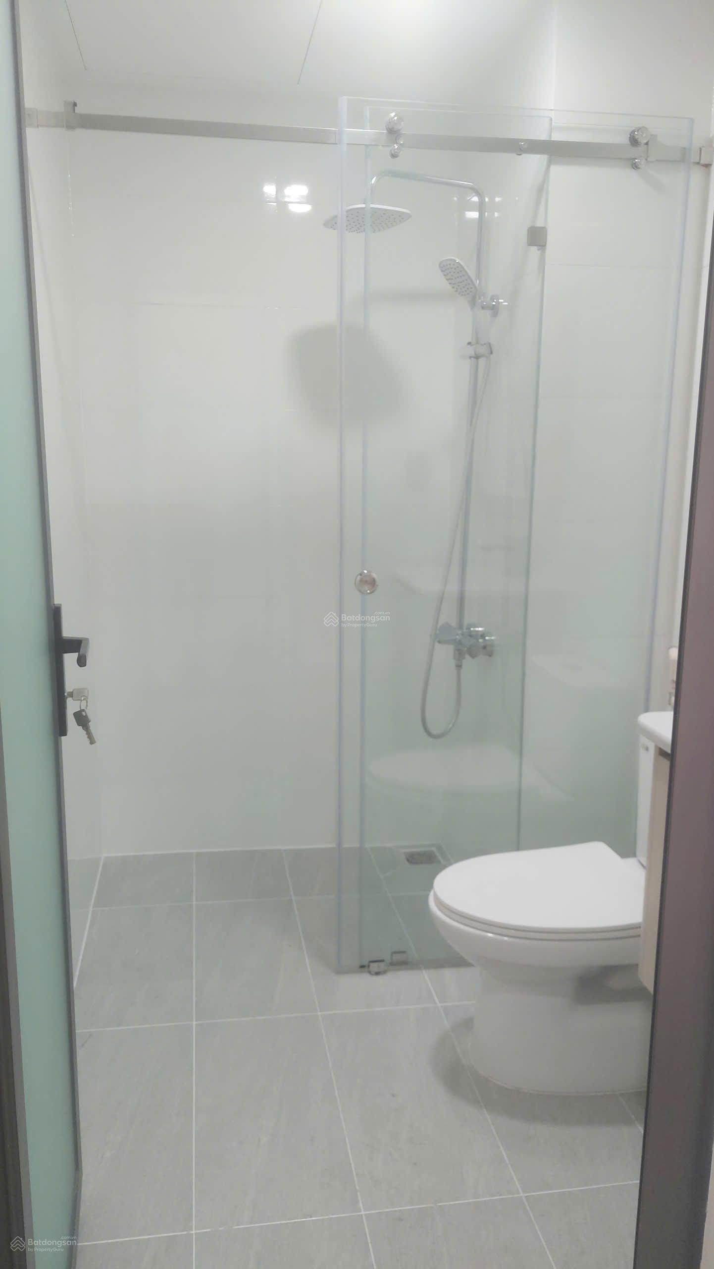 Cần cho thuê căn 2PN 74m2 Lavida Plus giá tốt chỉ 13tr/th. LH xem nhà thực tế 0906 385 ***