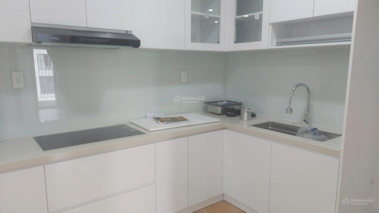 Cần cho thuê căn 2PN 74m2 Lavida Plus giá tốt chỉ 13tr/th. LH xem nhà thực tế 0906 385 ***