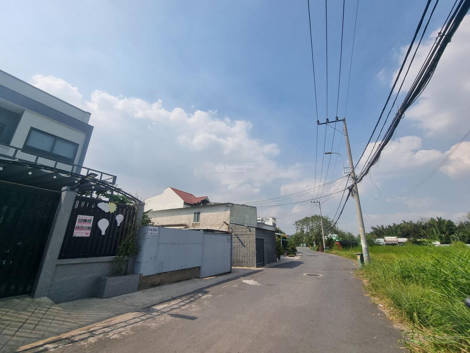 128m2 thổ cư ngang 6m hẻm xe hơi chỉ 4,1 tỷ. Tại Lê Văn Lương - Nhơn Đức. LH 0931 863 ***