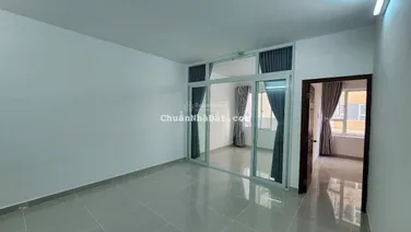 Chung cư OSC Land, bán căn hộ 58m2, 2PN cách biển Bãi Sau 300m. Giá 2.45 tỷ