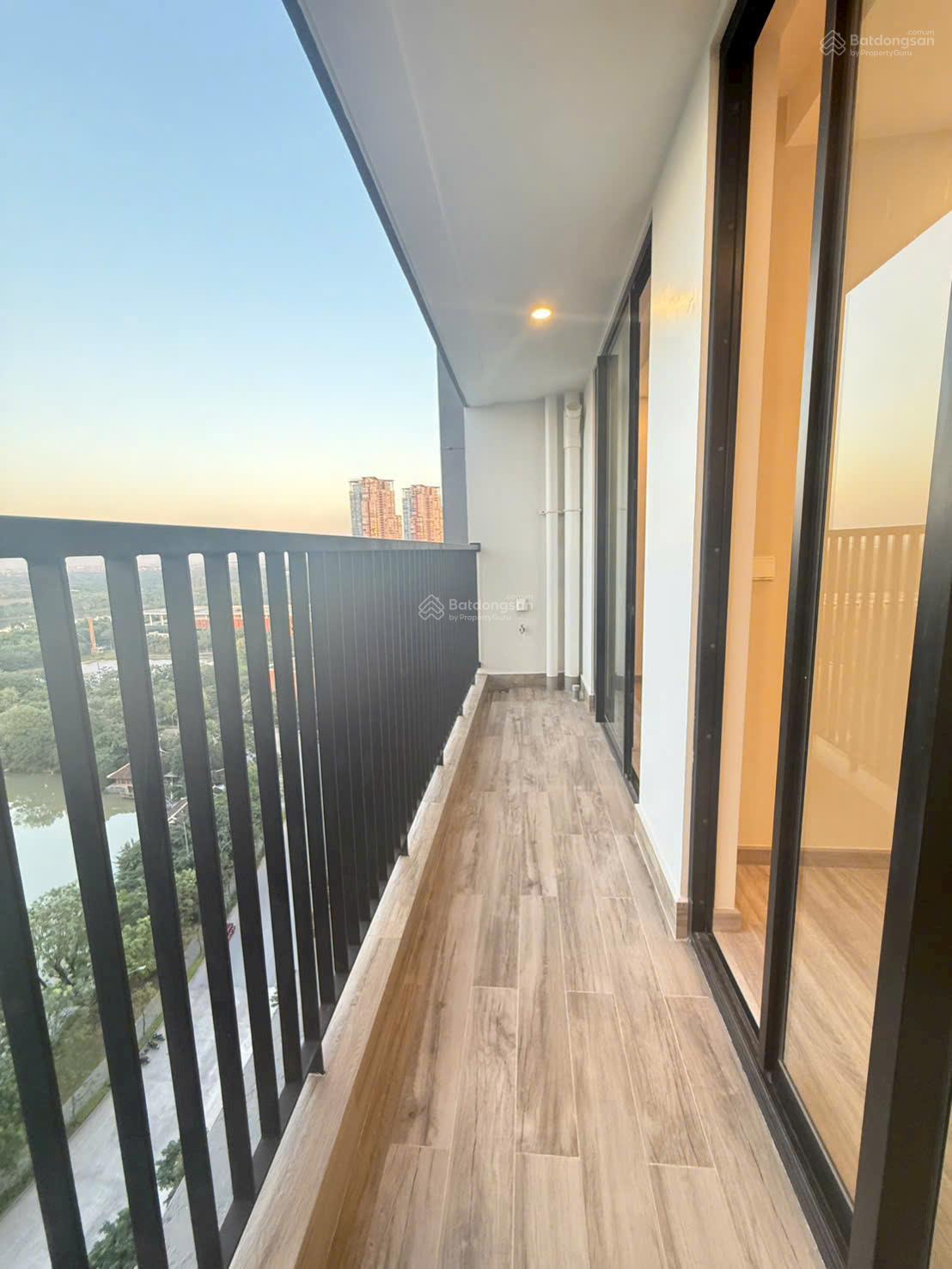 Hot căn 2PN 74m2 Sky Forest view đảo tầng ĐẸP giá 5.80 tỷ bao phí. LH 0981 152 *** Hot căn 2PN 74m2 Sky Forest view đảo tầng ĐẸP giá 5.80 tỷ bao phí. LH 0981 152 ***