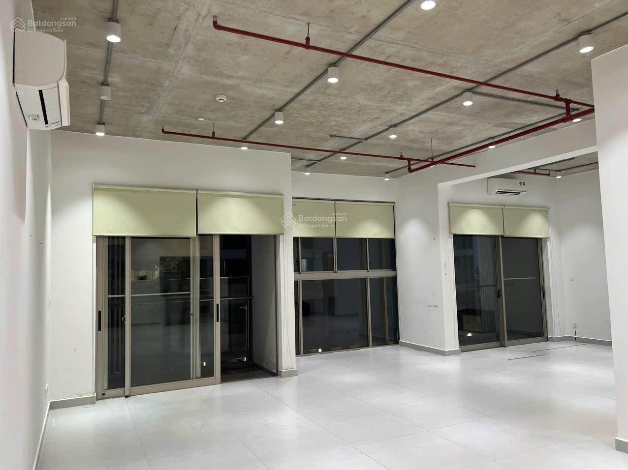 Bán căn hộ Midtown 90m2 giá 9 tỷ