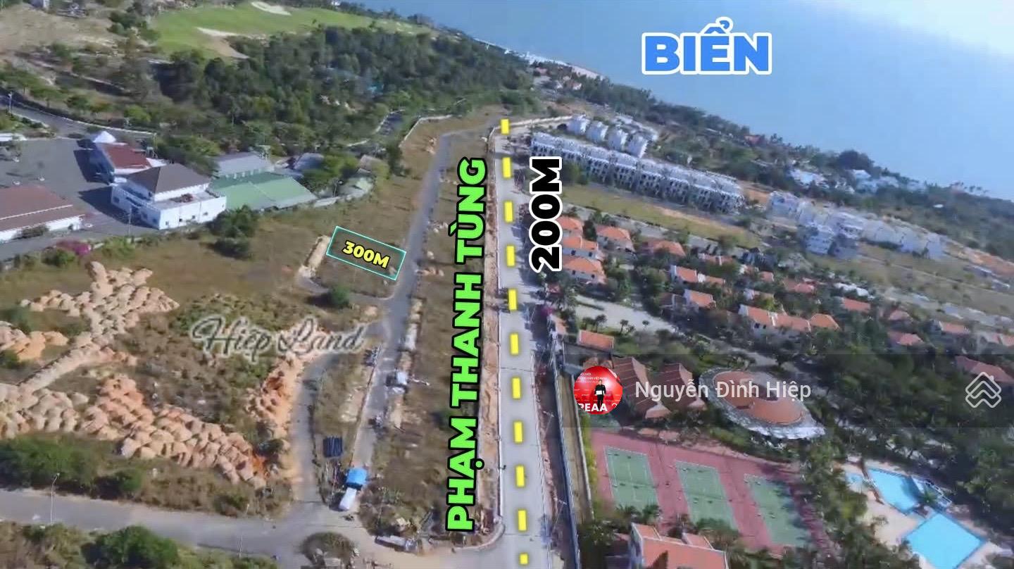 Bán 300m2 dãy B mặt tiền đường xuống biển Phạm Thanh Tùng, dự án Diamond Bay Phan Thiết