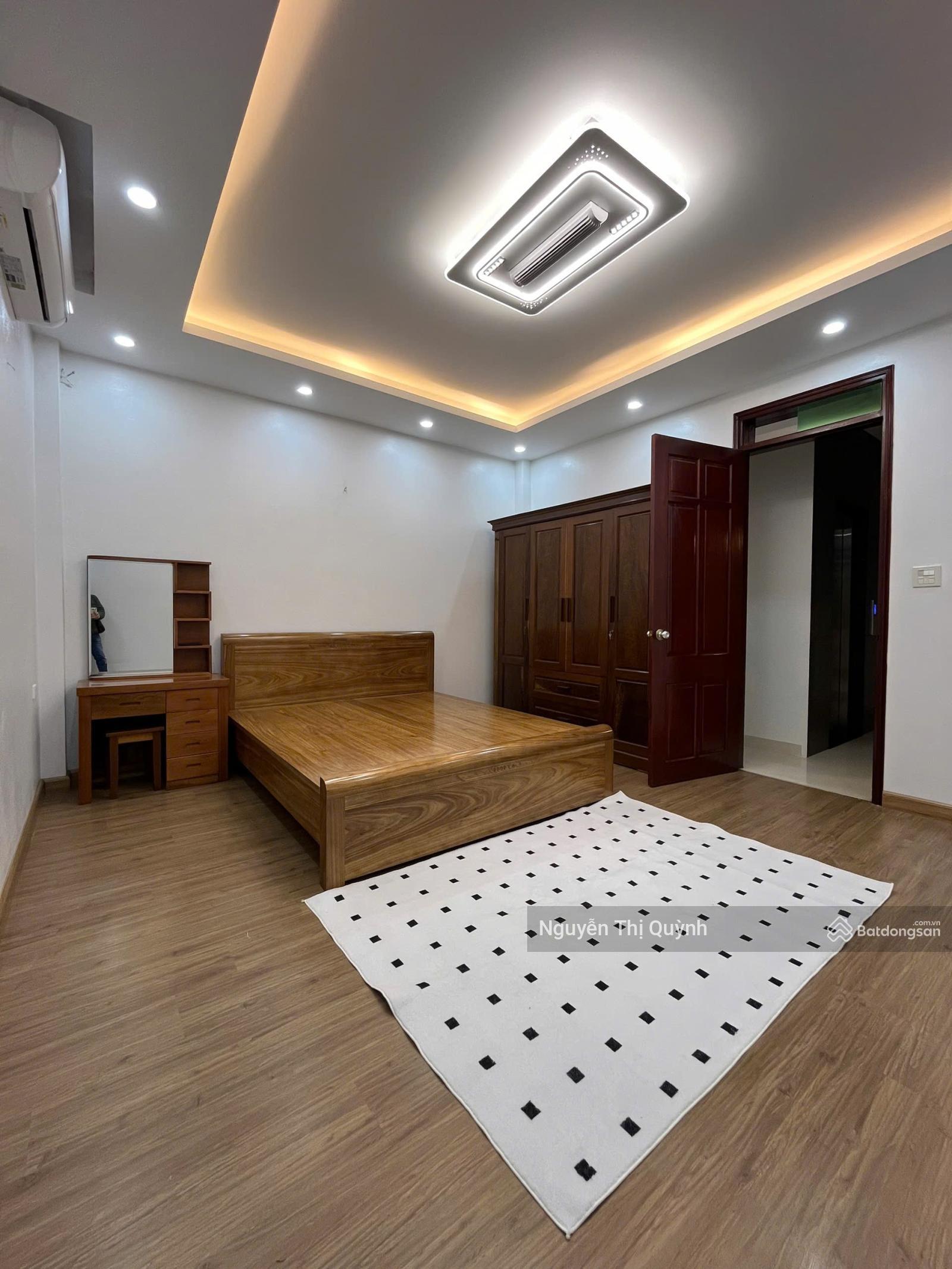 Bán Nhà Mỹ Đình Gara oto. 45m2 x 7 tầng thang máy. MT: 5.3m. Giá 13.9 tỷ (CTL)