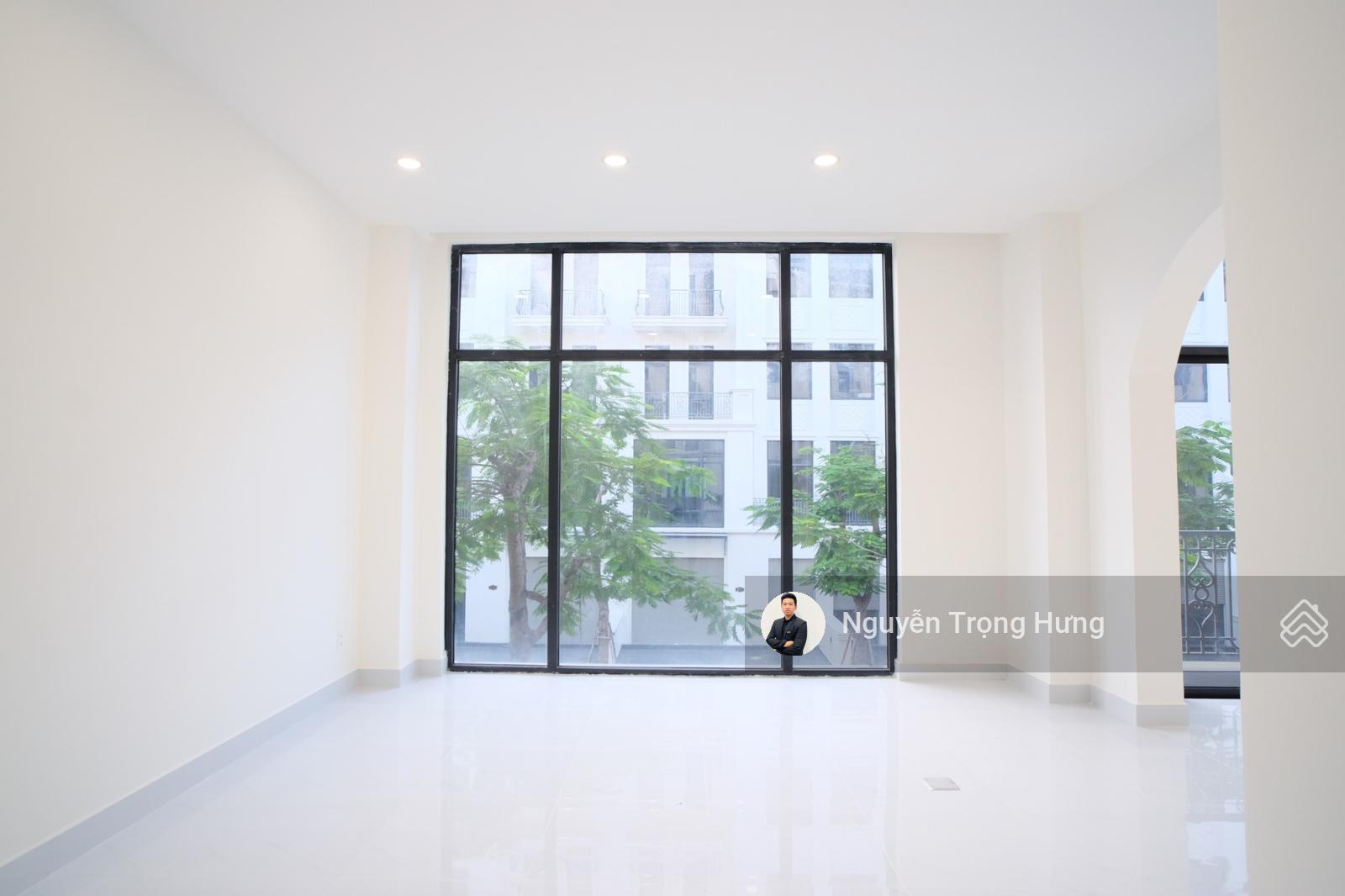 CHO THUÊ MẶT BẰNG 2 TẦNG TRỆT + LẦU 1 NHÀ PHỐ VINHOMES GRAND PARK HOÀN THIỆN ĐẸP