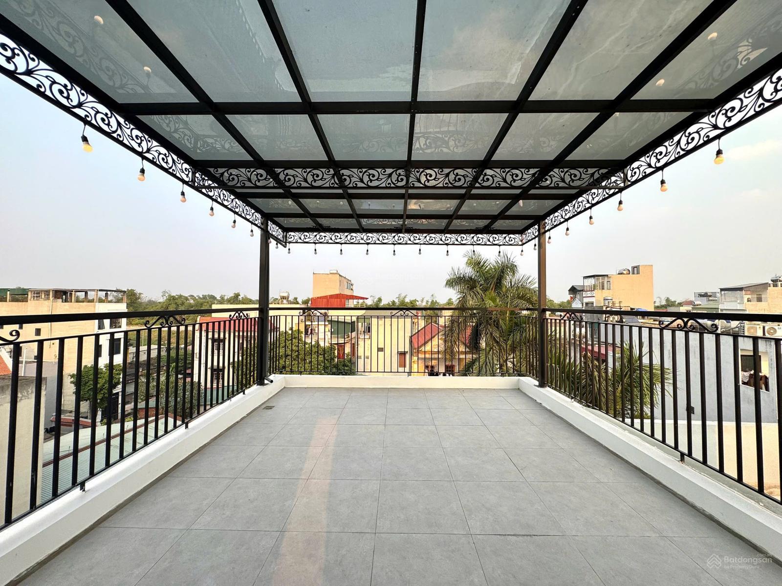 Nhà đẹp Nguyễn Văn Cừ - Long Biên 40m ngay cầu chương dương giá 8,6 tỷ ở ngay