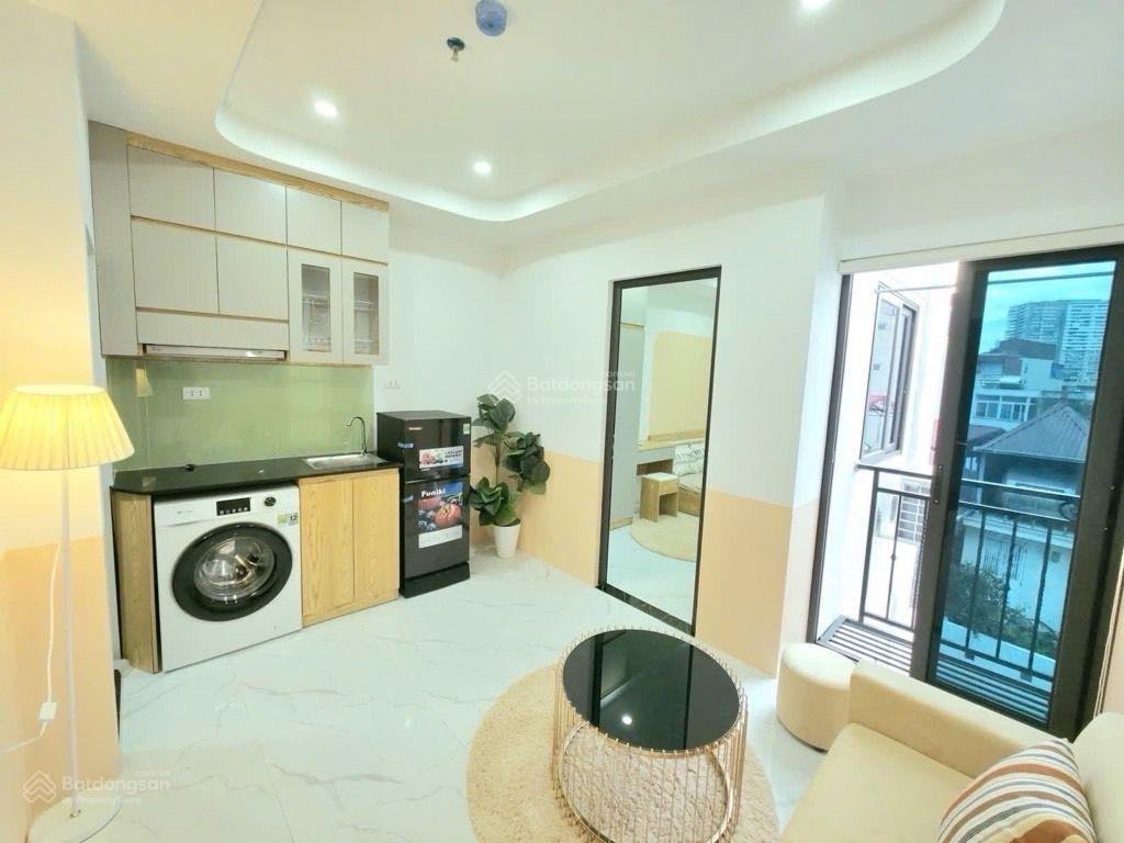 Toà nhà dòng tiền, Quân Nhân - Nhân Hoà. 6 tầng thang máy, 24 căn 1 khách, 1 ngủ. 126m2 x MT 8m.