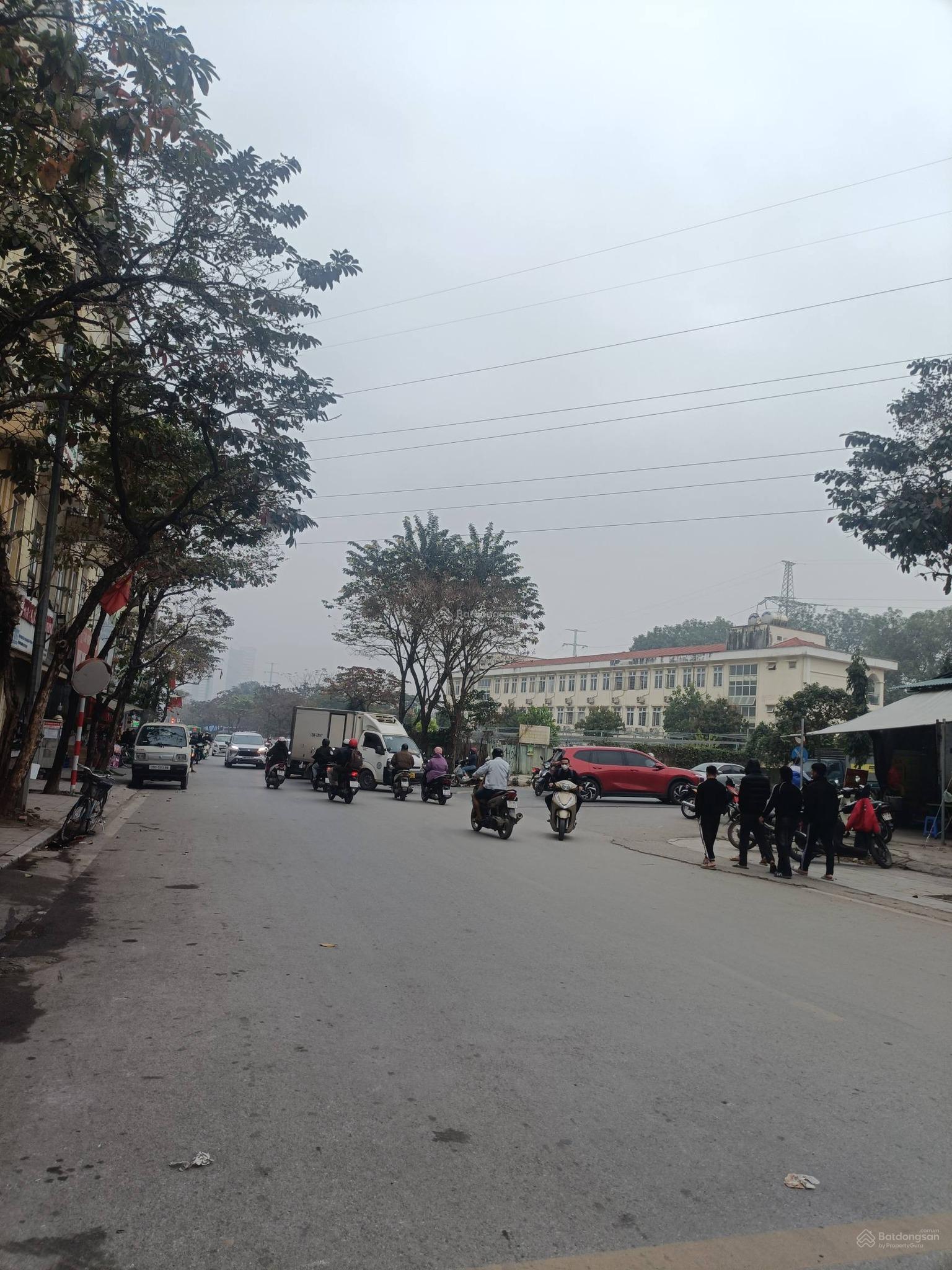 CHÍNH CHỦ BÁN MẶT PHỐ TỐ HỮU 80M 6 TẦNG CÓ HẦM MT 5,4M