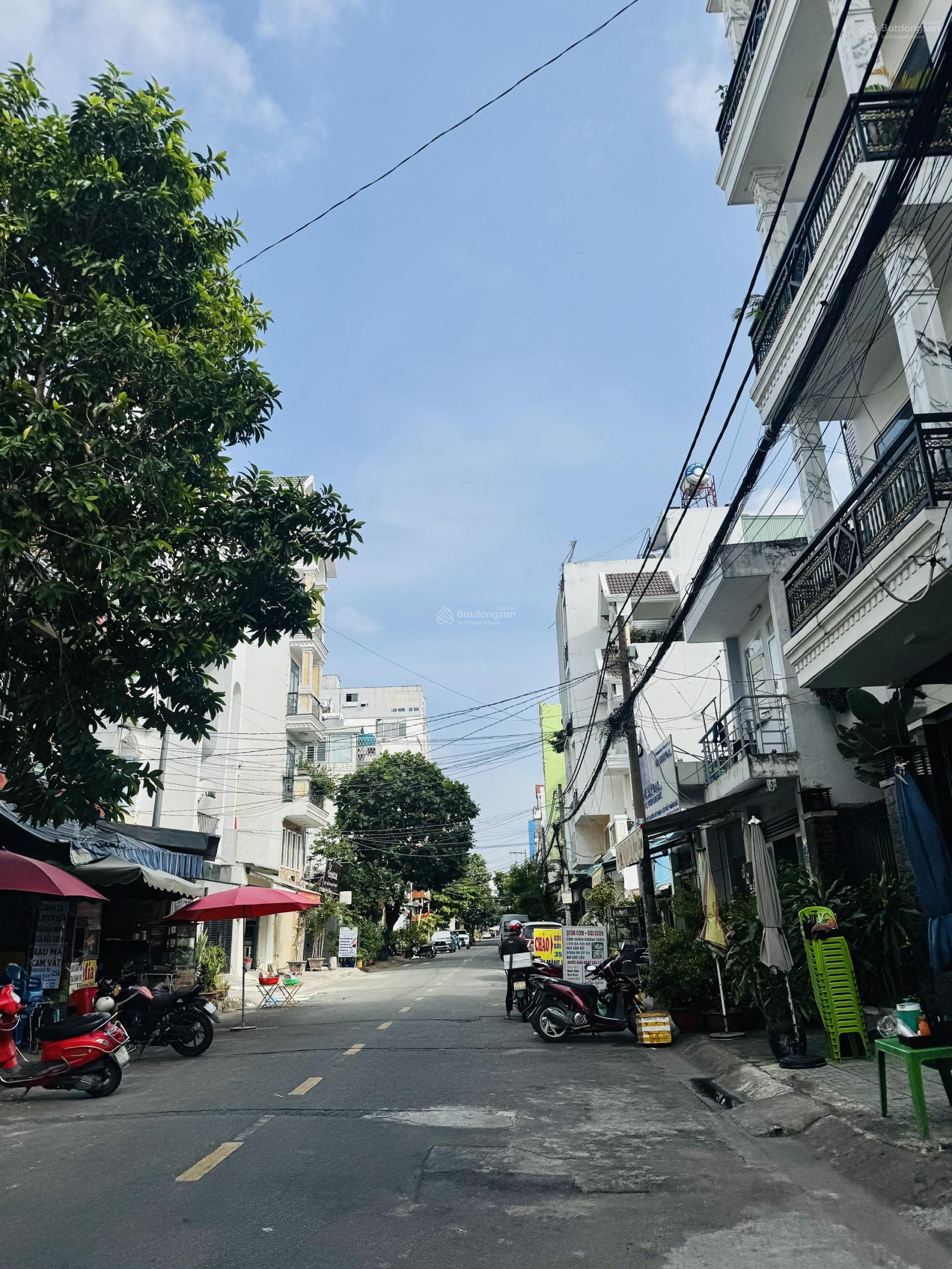 Bán nhà đường Lê Niệm - ngay Lê Khôi DT: 4x20m (1 lầu) giá 9,3 tỷ