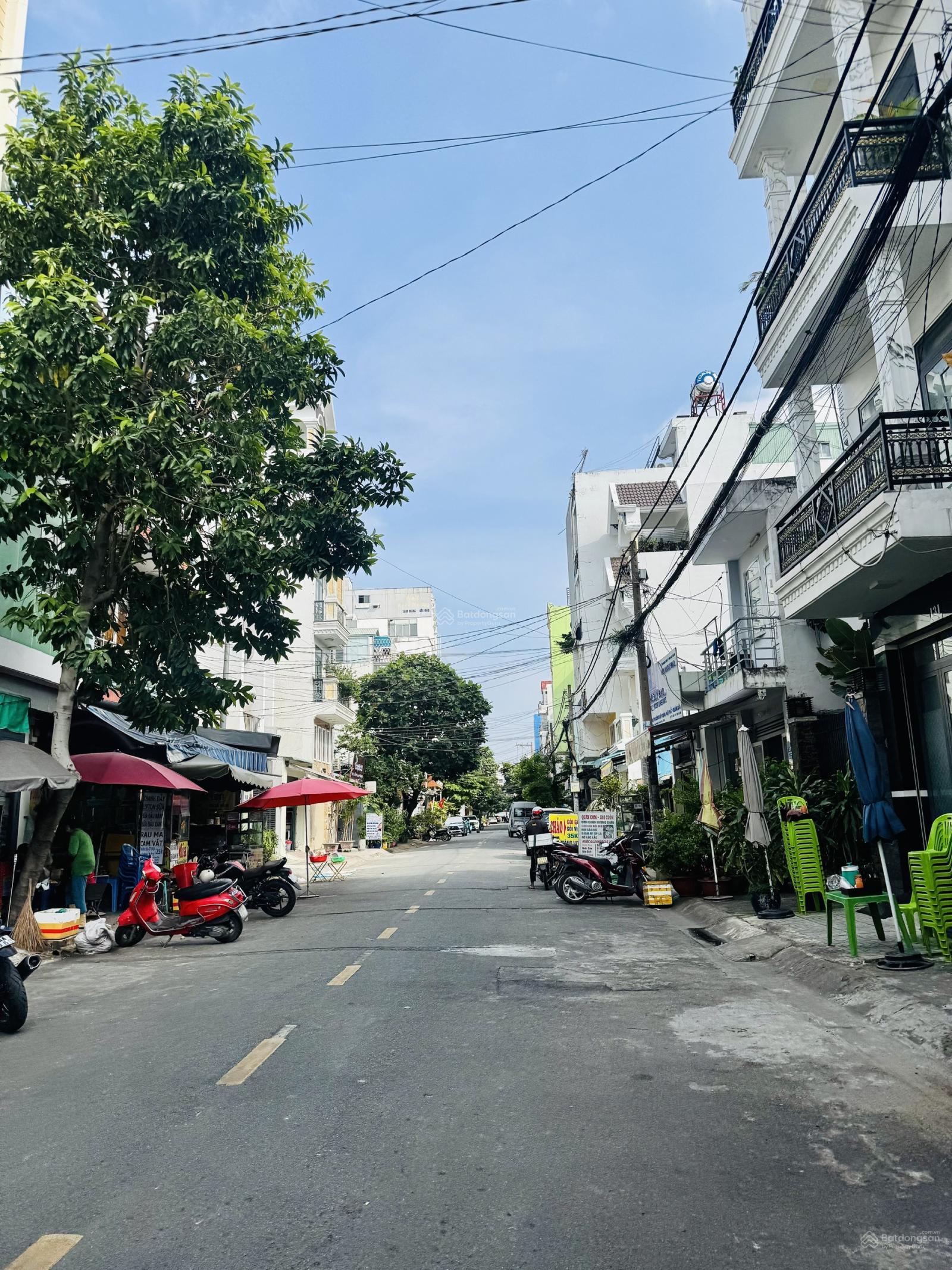 Bán nhà đường Lê Niệm - ngay Lê Khôi DT: 4x20m (1 lầu) giá 9,3 tỷ