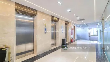 Cho thuê Văn phòng đẹp tại Duy Tân, 50m2,100m2,200m2,500m2 giá 200.000đ/m2 đủ nội thật