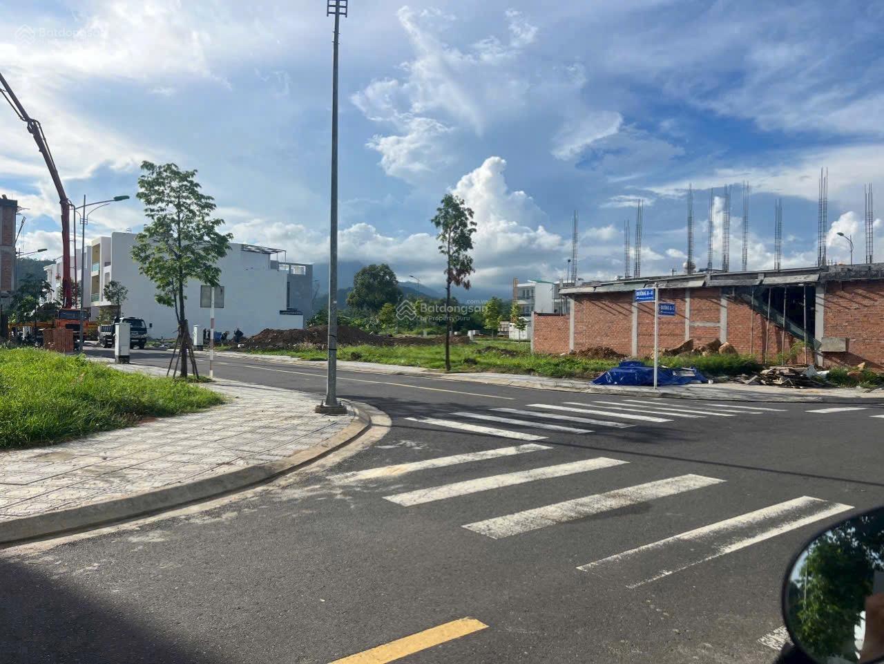 Bán lô đất Nam Vĩnh Hải - hướng Nam - 102,5m ngang 5m - Vĩnh Hải - Nha Trang Bán lô đất Nam Vĩnh Hải - hướng Nam - 102,5m ngang 5m - Vĩnh Hải - Nha Trang