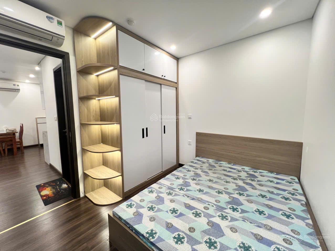 Bán căn 2PN đã có bìa hồng full nội thất tầng trung chung cư Hoàng Huy Grand Sở Dầu. LH: 0906 270 ***