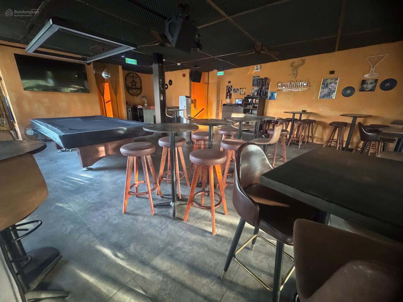 Cho Thuê Nhà Góc 2MT 2 Song Hành - Trần Não Q2 Trệt : 158m2 - Lầu 1 : 131m2 - Lầu 2: 114m2 giá tốt