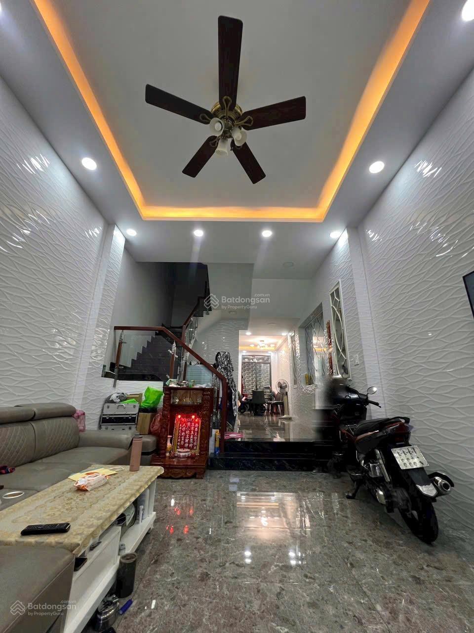 NHÀ THẬT GIÁ THẬT CHO THUÊ ĐƯỜNG THOẠI NGỌC HẦU TÂN PHÚ