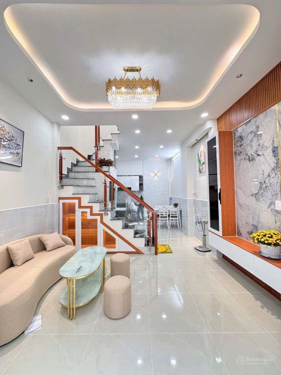 BÁN NHÀ MỚI ĐÓN TẾT GIÁ TỐT BẤT NGỜ** **Nhà đường 18B vị trí đẹp, ở là mê!** Diện tích: 4x8