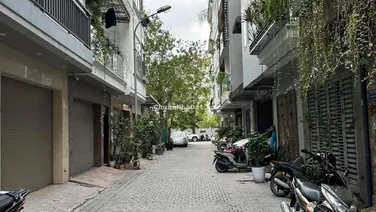 PHÂN LÔ LIỀN KỀ PHỐ LÊ VĂN LƯƠNG : 100m - Mt: 5,95m - 5T THANG MÁY , OTO TRÁNH ĐỖ, 2 THOÁNG 38,5 TỶ