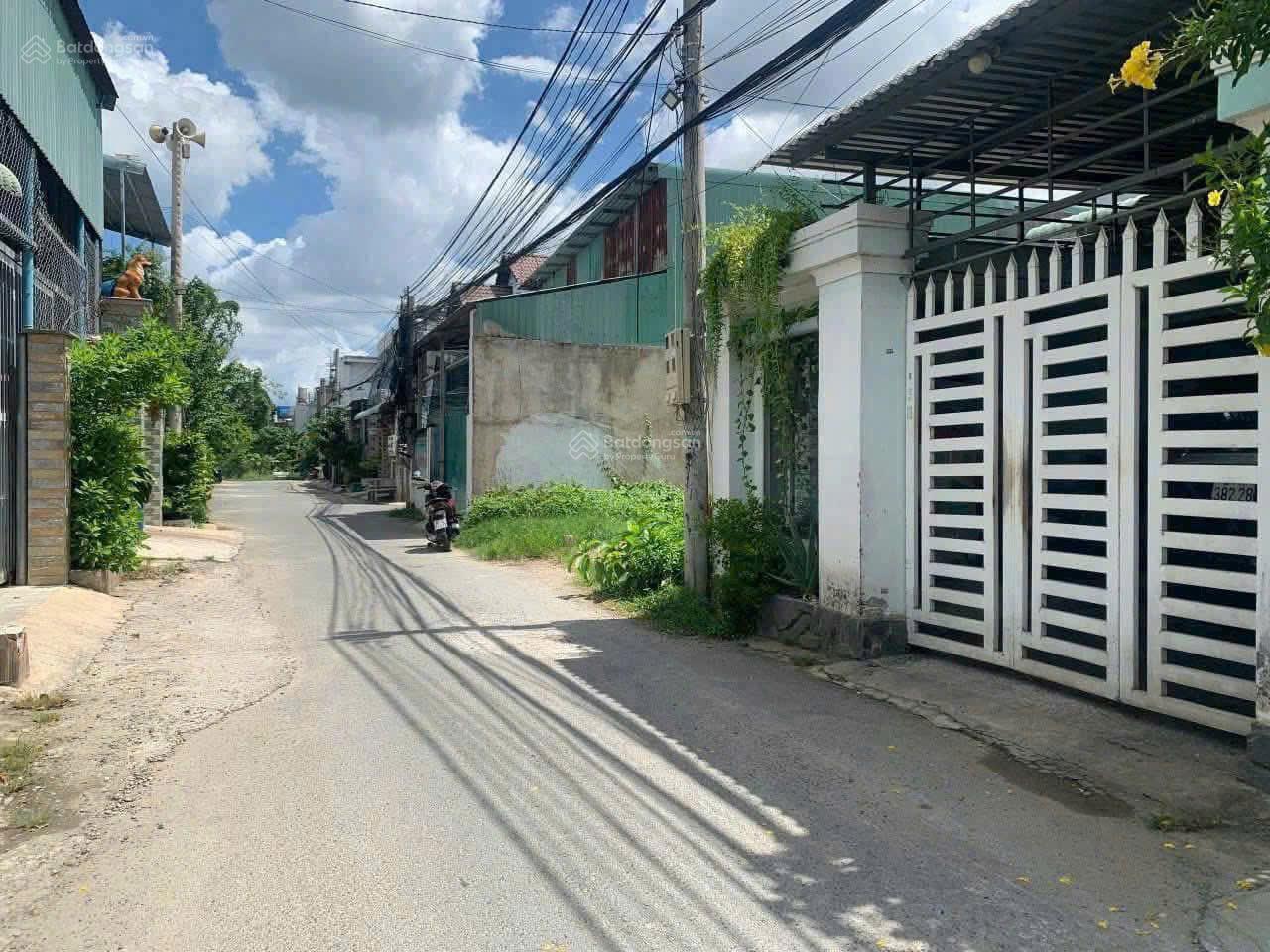 Bán đất vị trí đẹp, vuông vức ở Bình Nhâm, Thuận An; DT 5x25m TC 60m2; Giá 4.2 tỷ, SHR