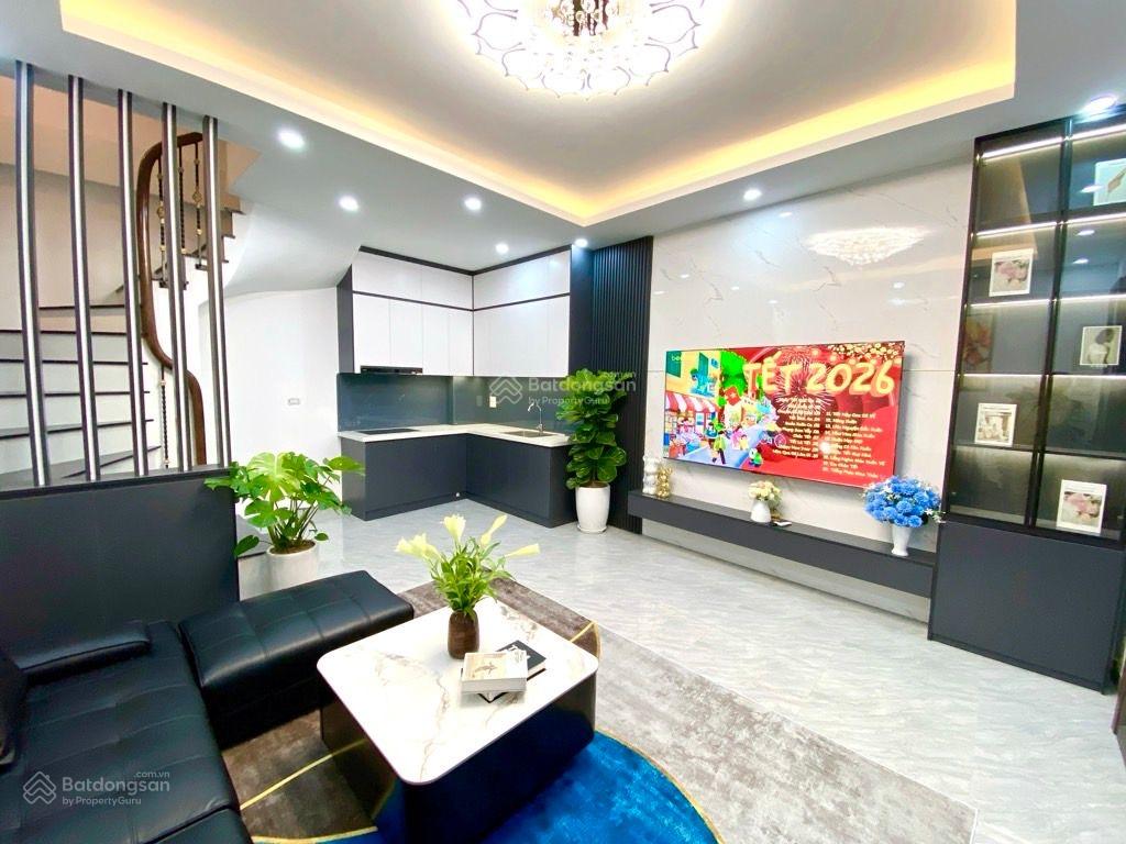 Giáp Nhất - Ngã Tư Sở - Royal cty - Thanh Xuân. 5 tầng xây mới, gần phố 35m2 x MT 4,6m. Giá 9,7 tỷ Giáp Nhất - Ngã Tư Sở - Royal cty - Thanh Xuân. 5 tầng xây mới, gần phố 35m2 x MT 4,6m. Giá 9,7 tỷ