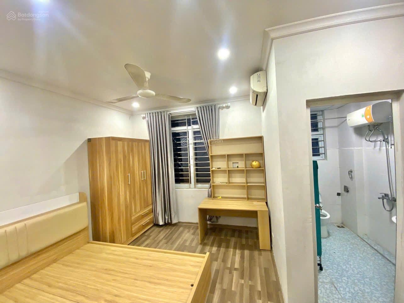 Căn hộ mức giá tốt nhất tại KĐT Thanh Hà 2 phòng ngủ 2wc 70m2 tim tường giá chỉ 3tỷ0xx thu về