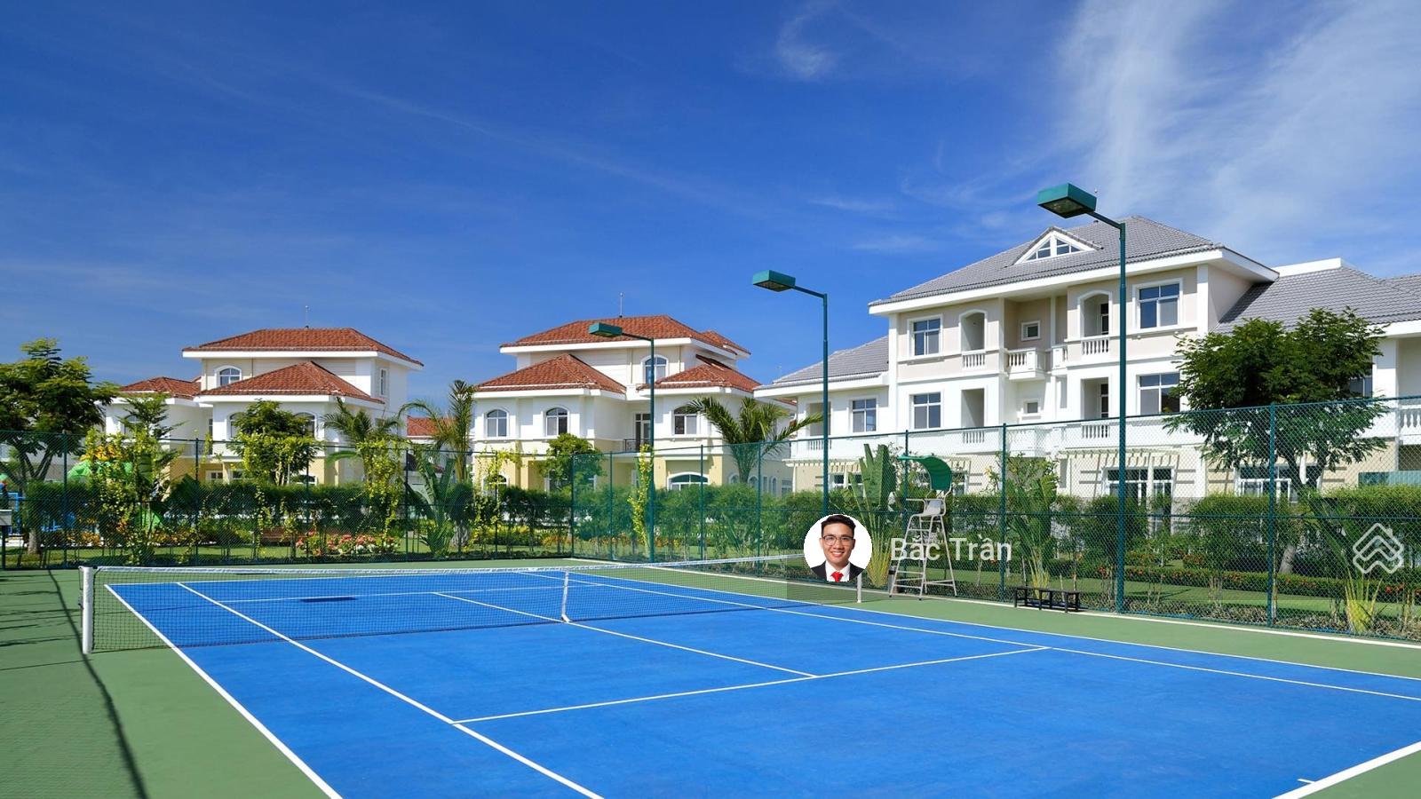 (Giá tốt nhất) giỏ nhà phố Chateau Phú Mỹ Hưng - Quận 7 (Giá tốt nhất) giỏ nhà phố Chateau Phú Mỹ Hưng - Quận 7