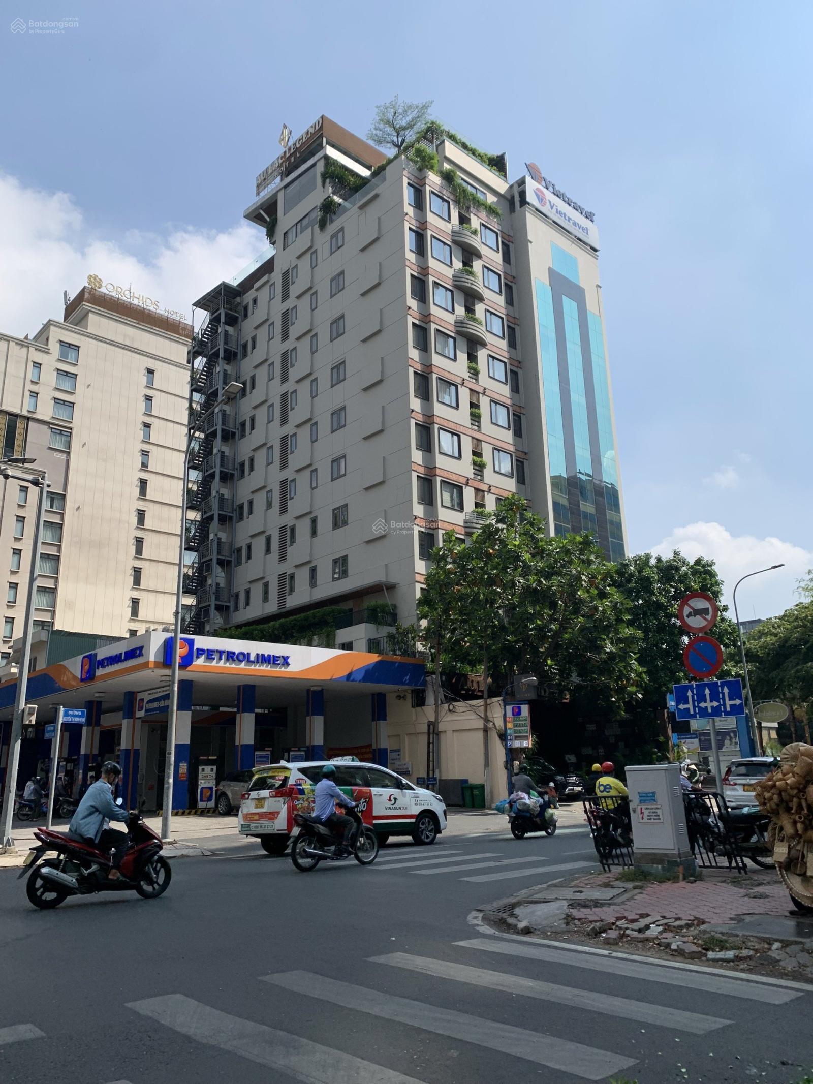 Khuôn đất cực lớn 30x32m~ 900m2 đất ngay ETOWN Cộng Hòa- CTXD: Hầm 8 tầng giá 170 tỷ