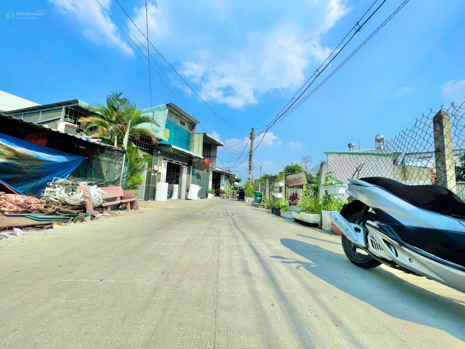 Lô Đất 260m2 Có 114m2 Thổ Cư_ Đường Xe Tải Thông_ Khu Đẹp Nhất Tân Thới Nhì_ Tương Lai Sầm Uất