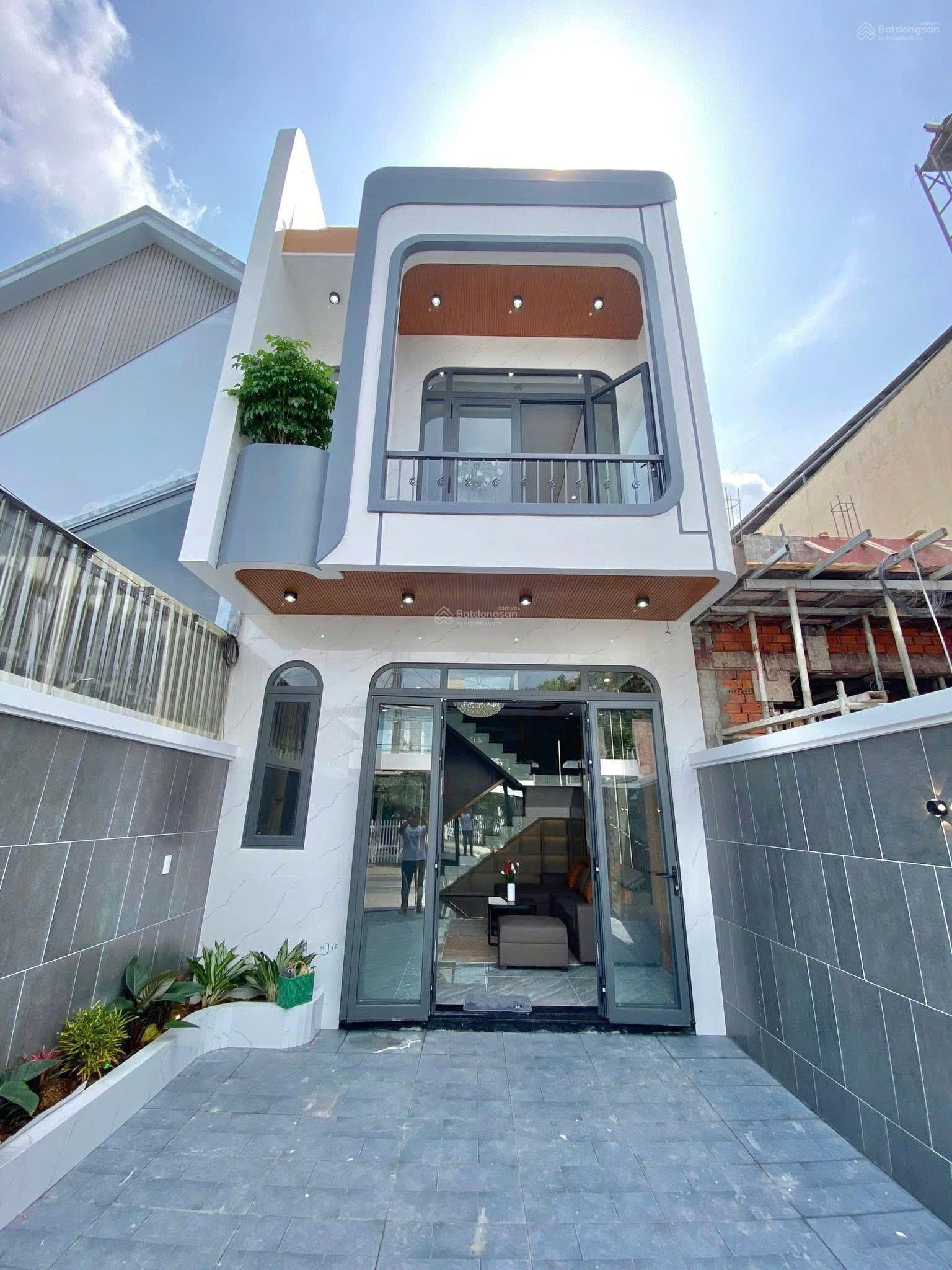 Cần bán gấp! Nhà mới xây gần KDL Bửu Long (Cầu Hóa An), Biên Hoà 7 phút chạy xe. Sổ hồng riêng