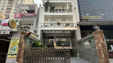 Tòa nhà bán trước tết giá tốt-mặt tiền Nguyễn Thượng Hiền-HĐT 220 triệu - hầm 7 tầng - DTSD 1014m2