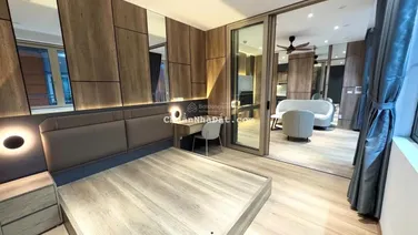 Căn hôn tách bếp, ban công lớn - gần ga Metro Tân Cảng, trường đại học - đầy đủ nội thất, tiện nghi