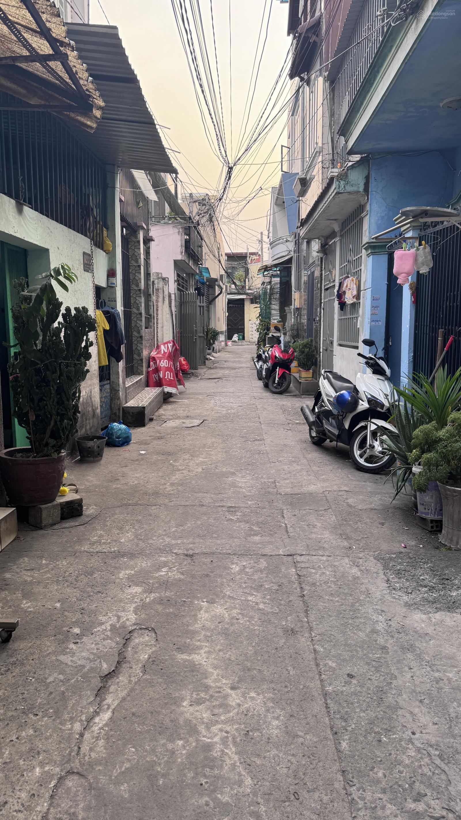 Bán nhà phường Tân Thới Nhất, Quận 12