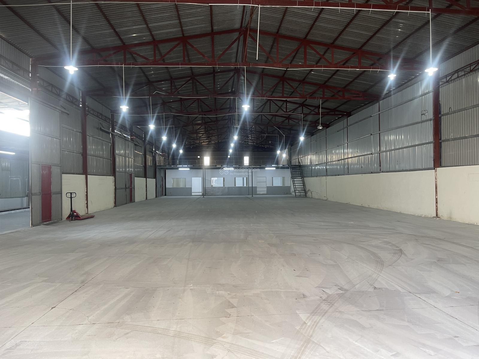 Cho thuê kho xưởng 1000m2 đường Liên Phường, Phú Hữu, Quận 9 gần Cao Đẳng Sư Phạm TW