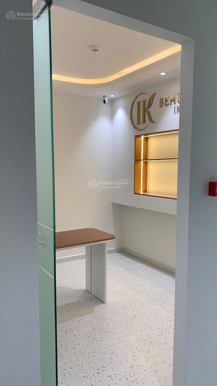 SIÊU PHẨM! CHỦ CẦN BÁN TOÀ NHÀ MẶT TIỀN ĐƯỜNG NGUYỄN VĂN THỦ P.ĐAKAO QUẬN 1.DT:8x16m2 GIÁ 125 TỶ. SIÊU PHẨM! CHỦ CẦN BÁN TOÀ NHÀ MẶT TIỀN ĐƯỜNG NGUYỄN VĂN THỦ P.ĐAKAO QUẬN 1.DT:8x16m2 GIÁ 125 TỶ.