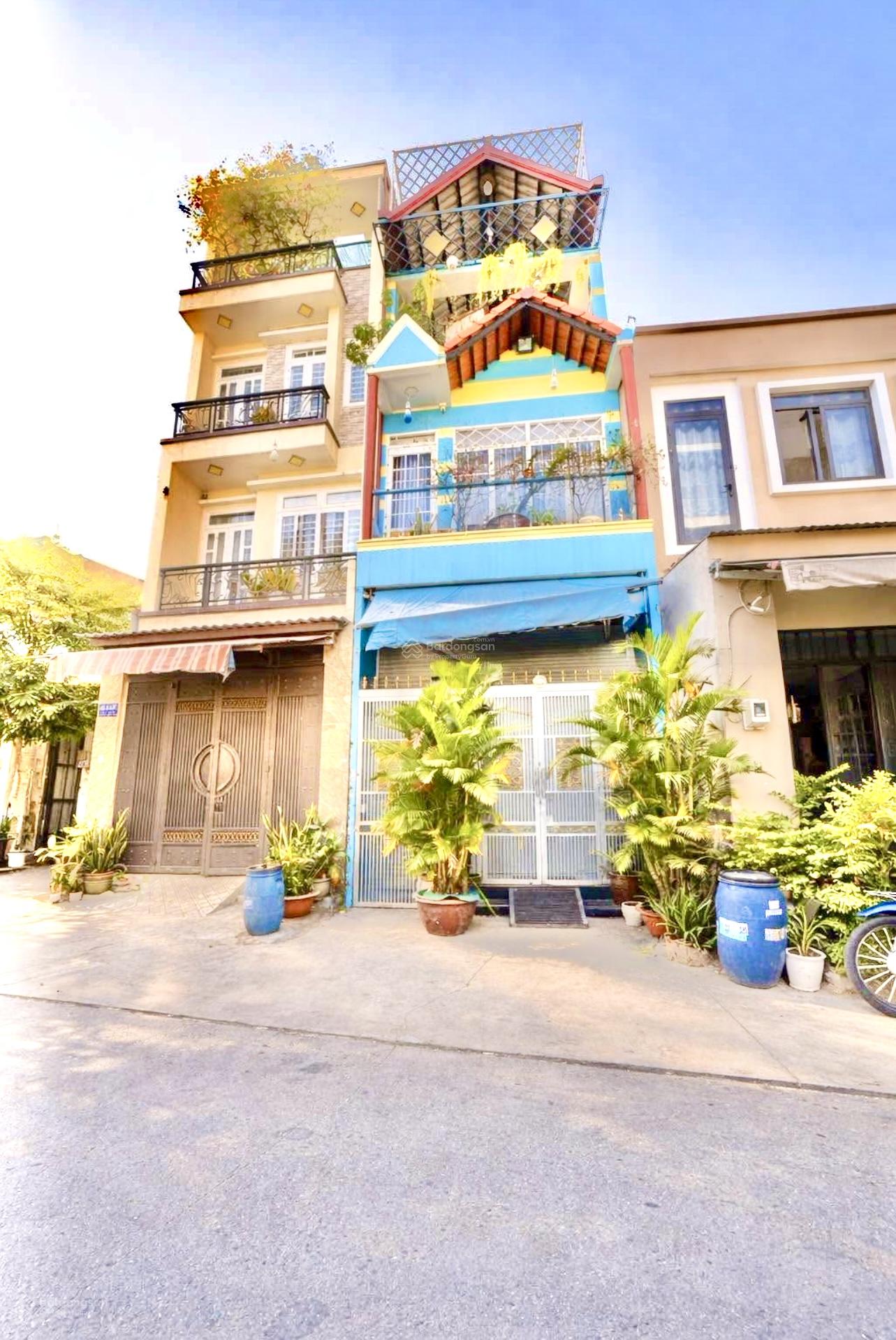 Nhà 4 tầng 96m2 - vừa ở vừa cho thuê - chỉ 6.3 tỷ - Hương Lộ 2, gần Tân Phú